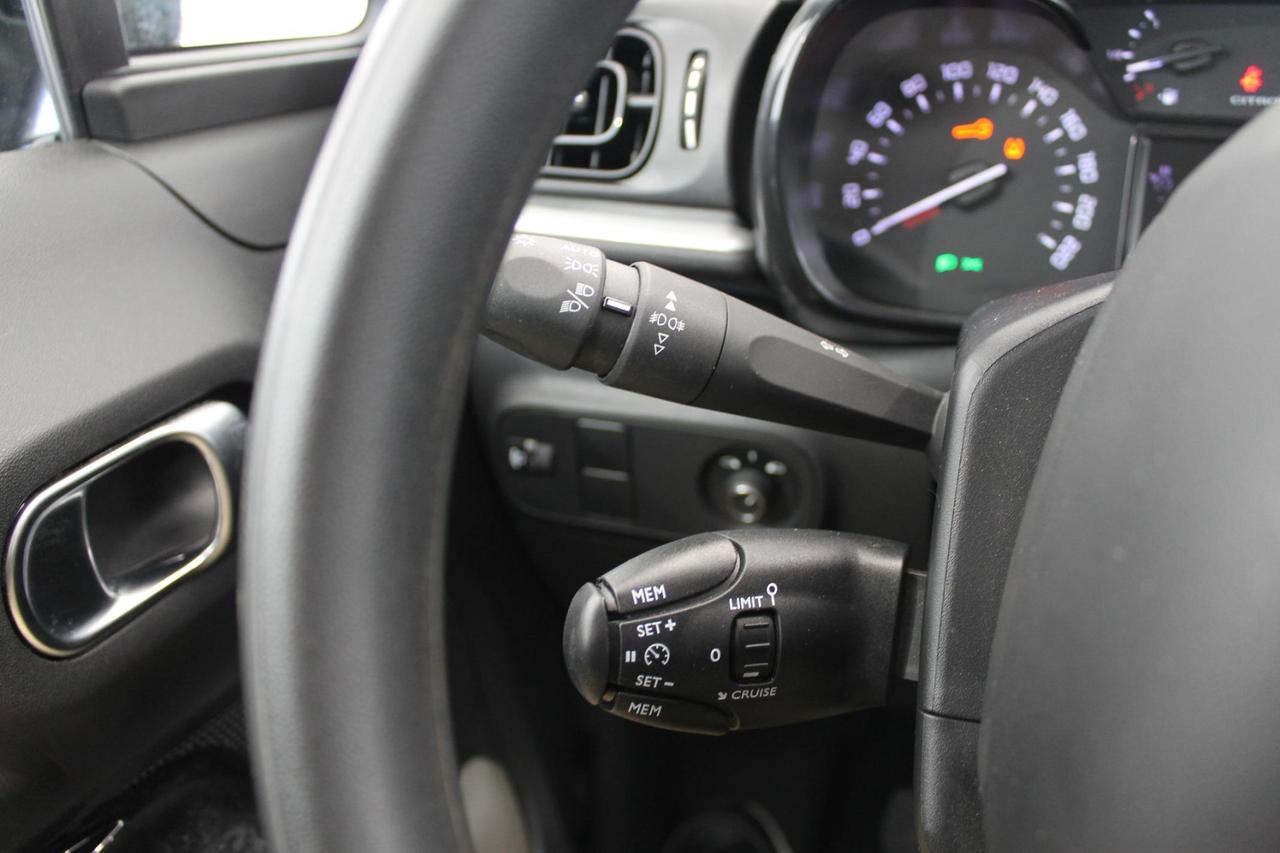 Citroen C3 1.2 puretech Feel Pack NAVI 83 Cv.