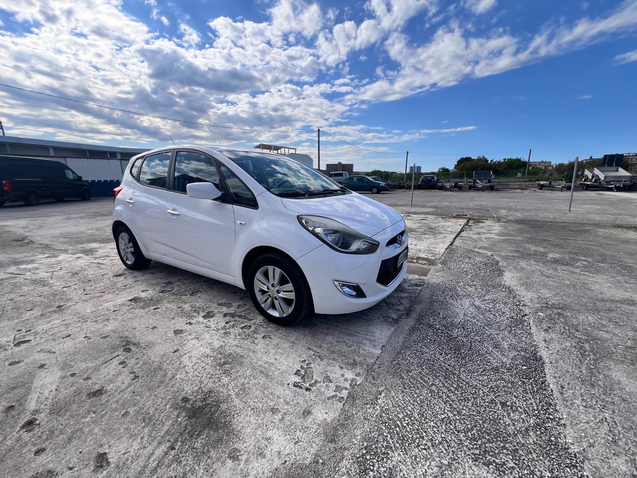 Hyundai iX20 1.4 90 CV Comfort Metano