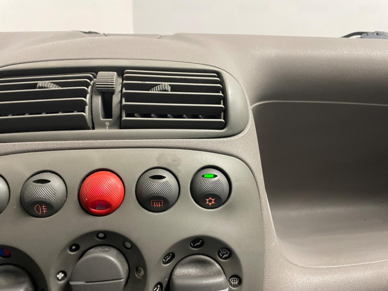 Fiat 600 1.1 Active clima Perfetta !