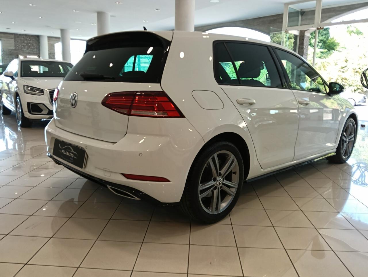 Volkswagen Golf 1.0 TSI 115 CV 5p. Sport BlueMotion Technology