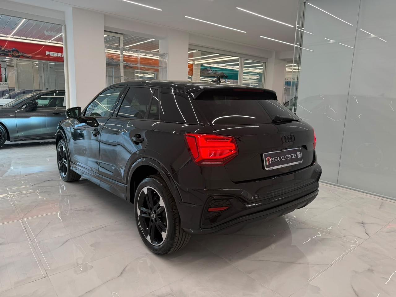 Audi Q2 30 TDI S line S tronic Identity Black
