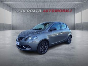Lancia Ypsilon Ypsilon 1.0 firefly hybrid Gold s&s 70cv