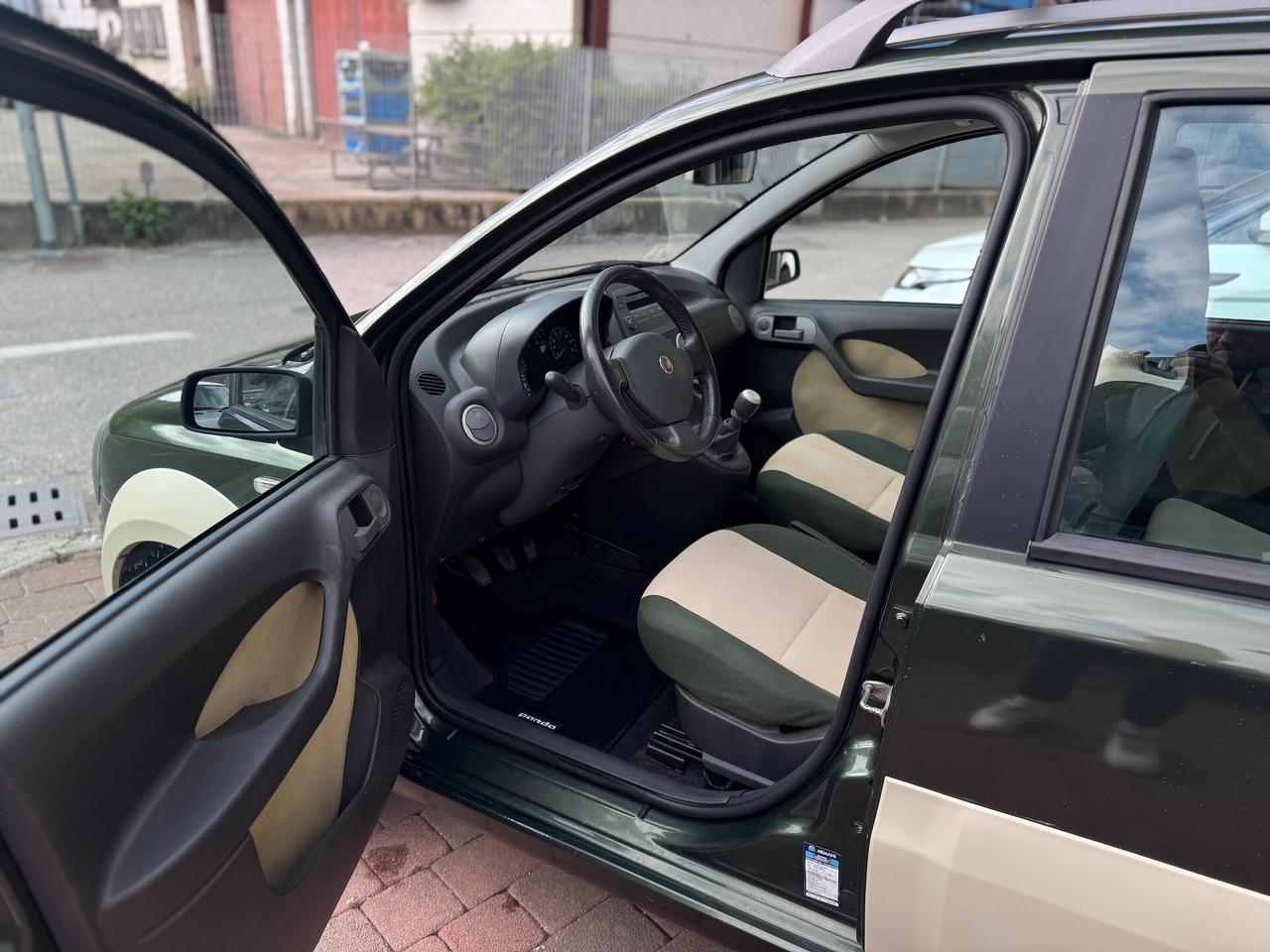 Fiat Panda 1.3 MJT 16V 4x4 Cross