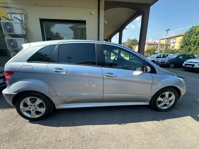 MERCEDES-BENZ B 200 CDI Sport