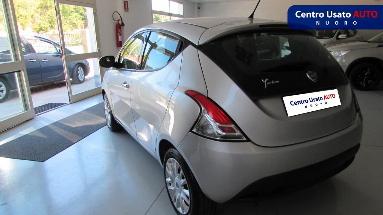 Lancia Ypsilon 1.2 69 CV Diva