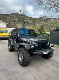 Jeep Wrangler 2.5 cat Soft top (EU)