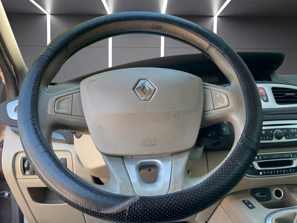 Renault Scenic X-Mod 1.5 dci Dynamique 110cv