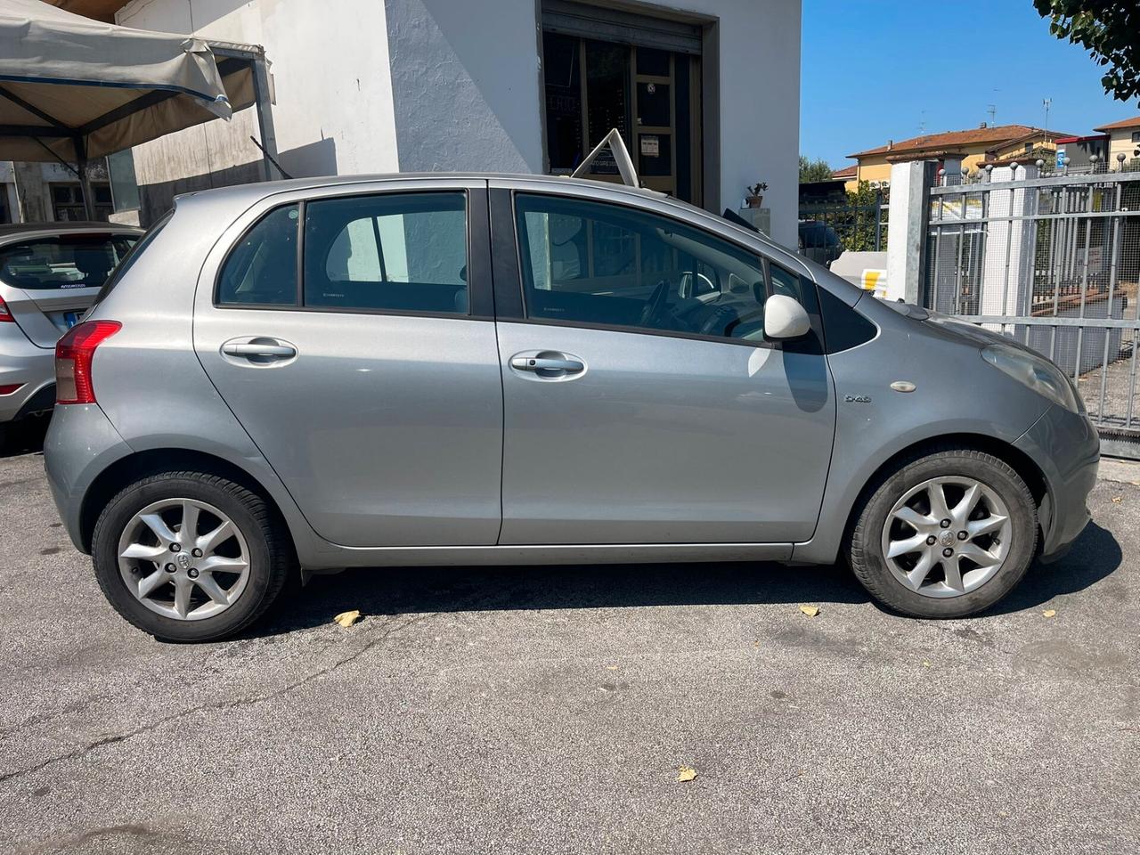 Toyota Yaris 1.4 D-4D 5 porte Sol