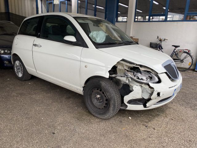 LANCIA Ypsilon 1.2 * INCIDENTATA * VEDERE FOTO