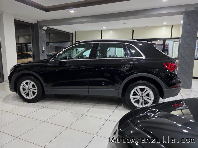 AUDI Q3 35 2.0 TDI 150CV Business Navi - Fari Full Led