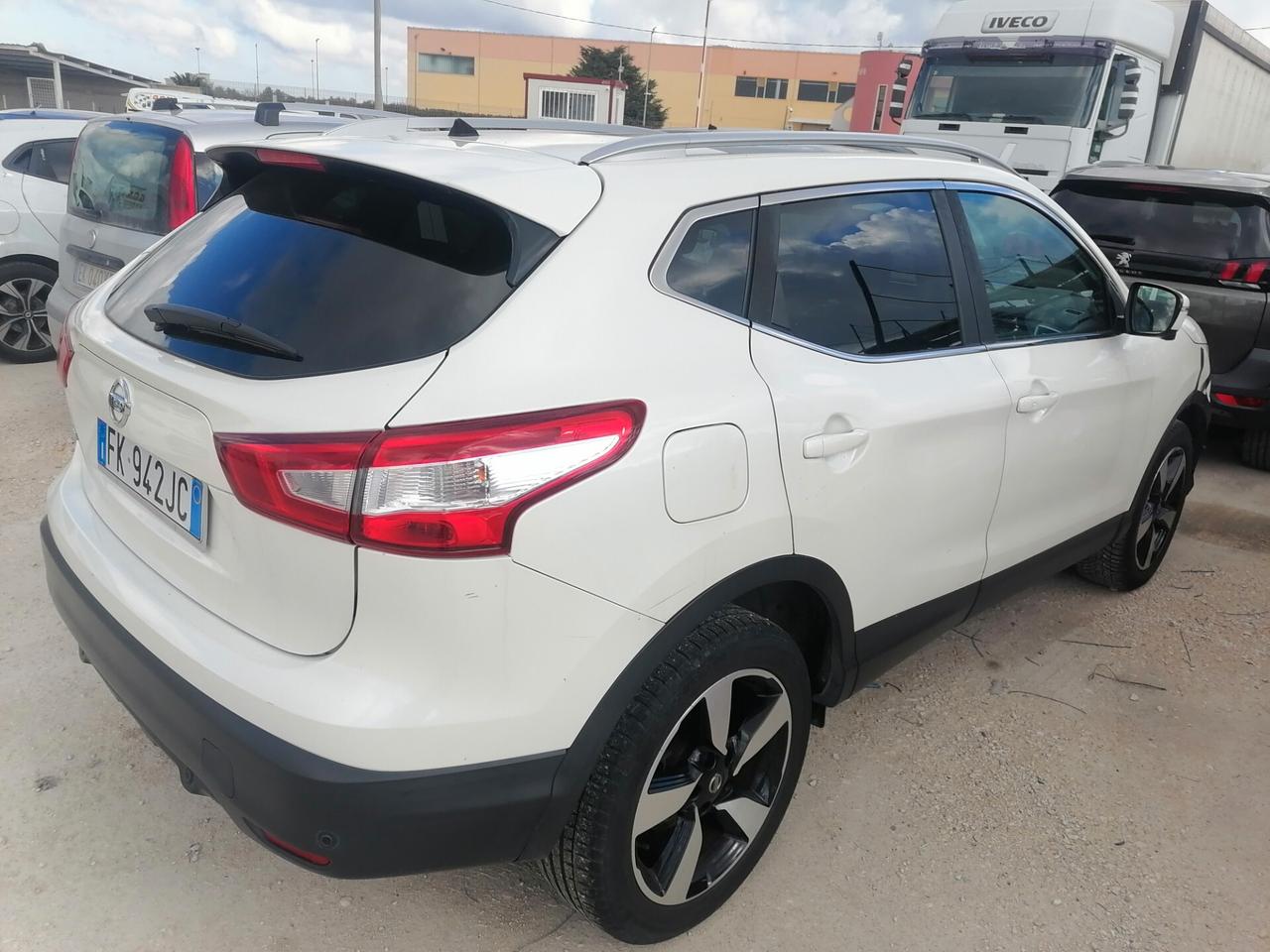 Nissan Qashqai 1.5 dCi TEKNA TETTO PANORAMICO 2017