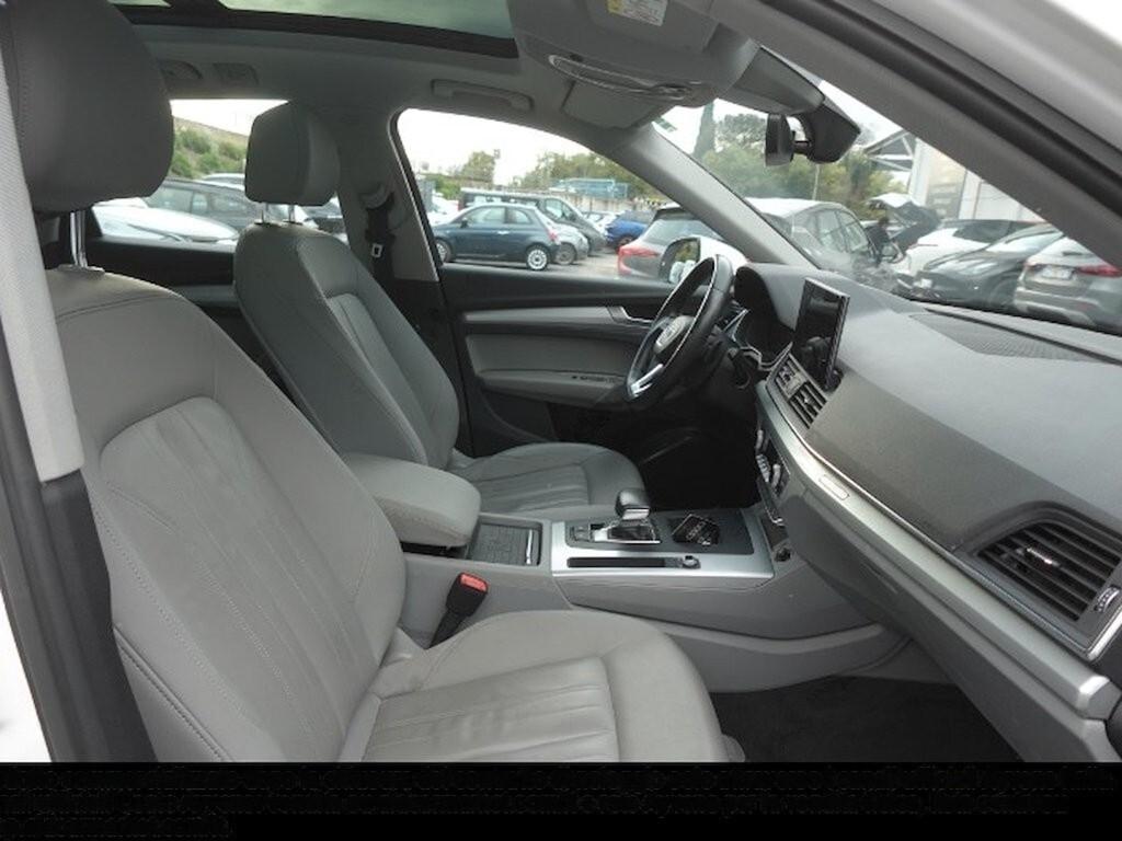 AUDI Q5 40 TDI 204CV S-TRONIC QUATTRO BUSINESS ADVANCED ( FARI LED - VIRTUAL COCKPIT - TETTO PANORAMICO APR. - CLIMA TRIZONA - NAVI - PDC - CERCHI 18 )