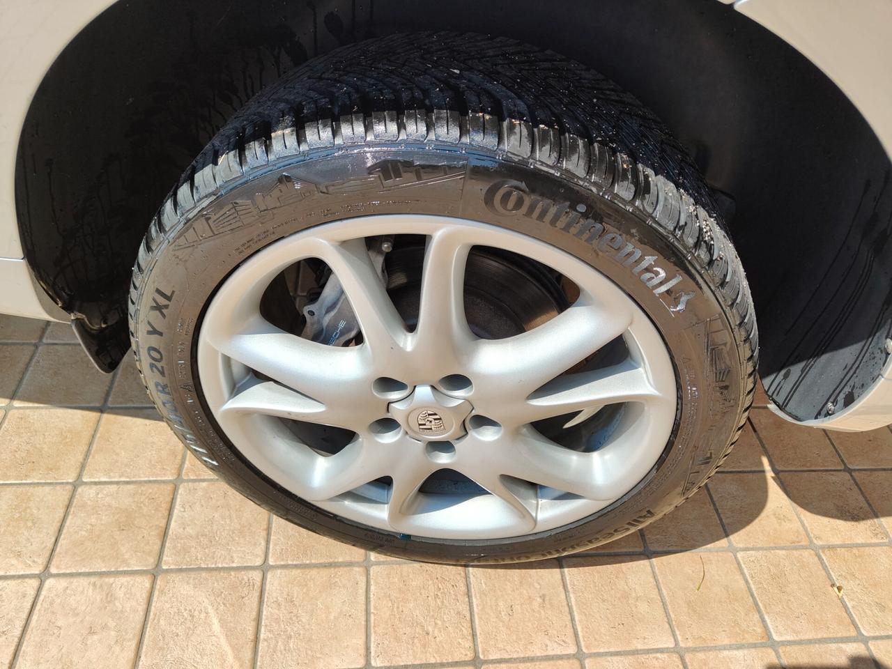 Porsche Cayenne 3.2 V6 cat