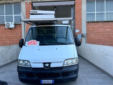 Peugeot Boxer 330M 2.2 HDi cat PM Furgone