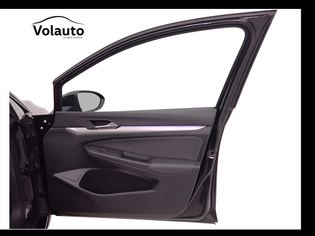 VOLKSWAGEN Golf VIII 2024 - Golf 2.0 tdi Life 115cv