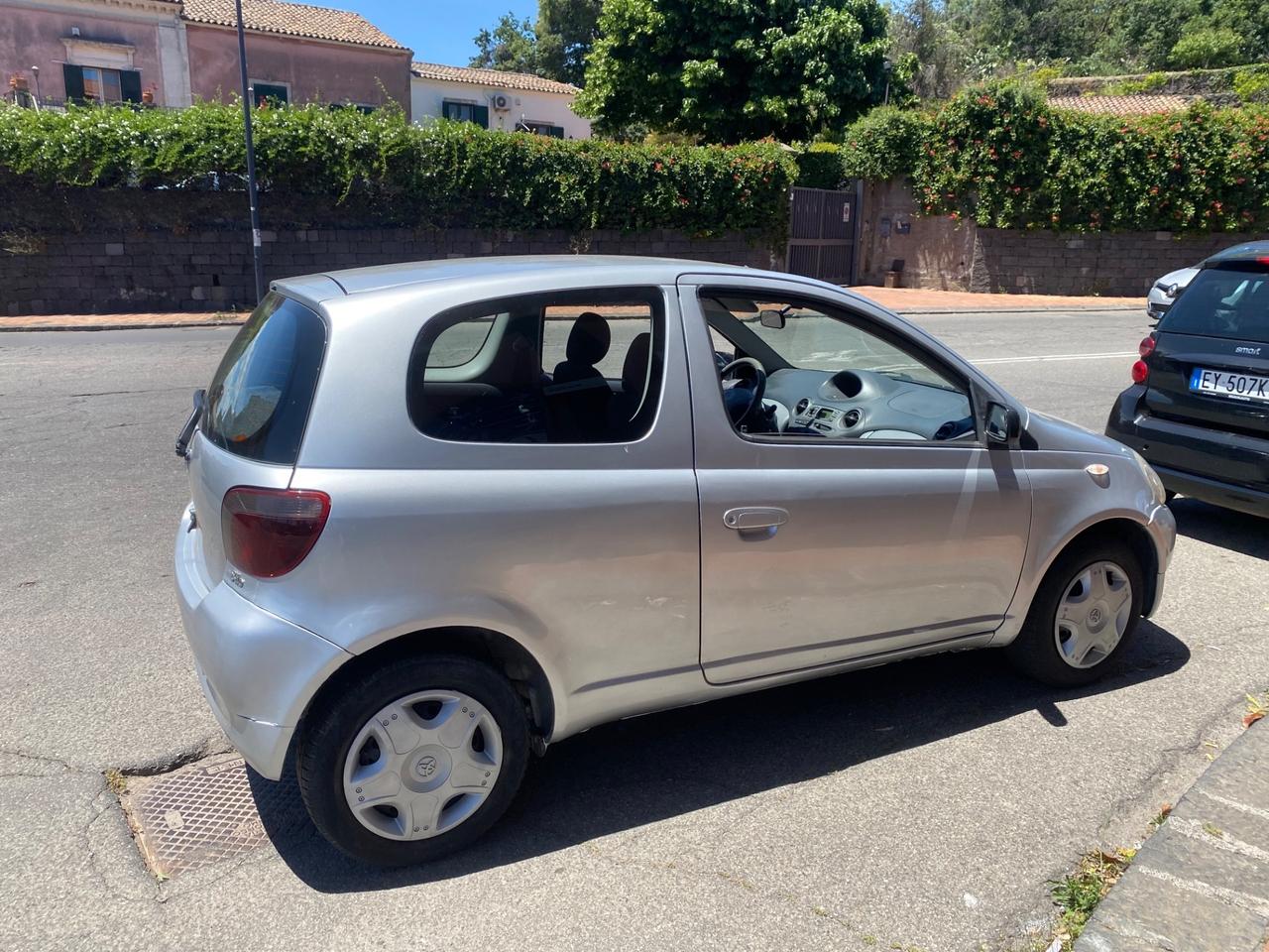 Toyota Yaris 1.4 tdi D-4D cat 3 porte Sol