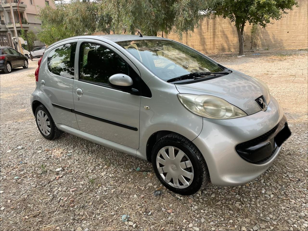 Peugeot 107 1.0 68CV 5p. Desir