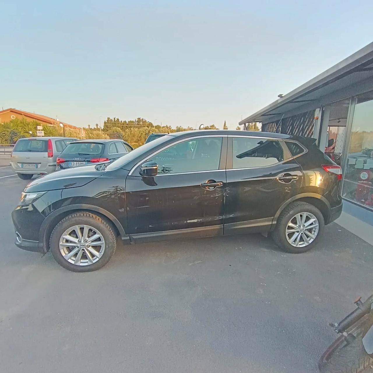 Nissan Qashqai 1.5 dCi Acenta Premium FULL OPTIONAL