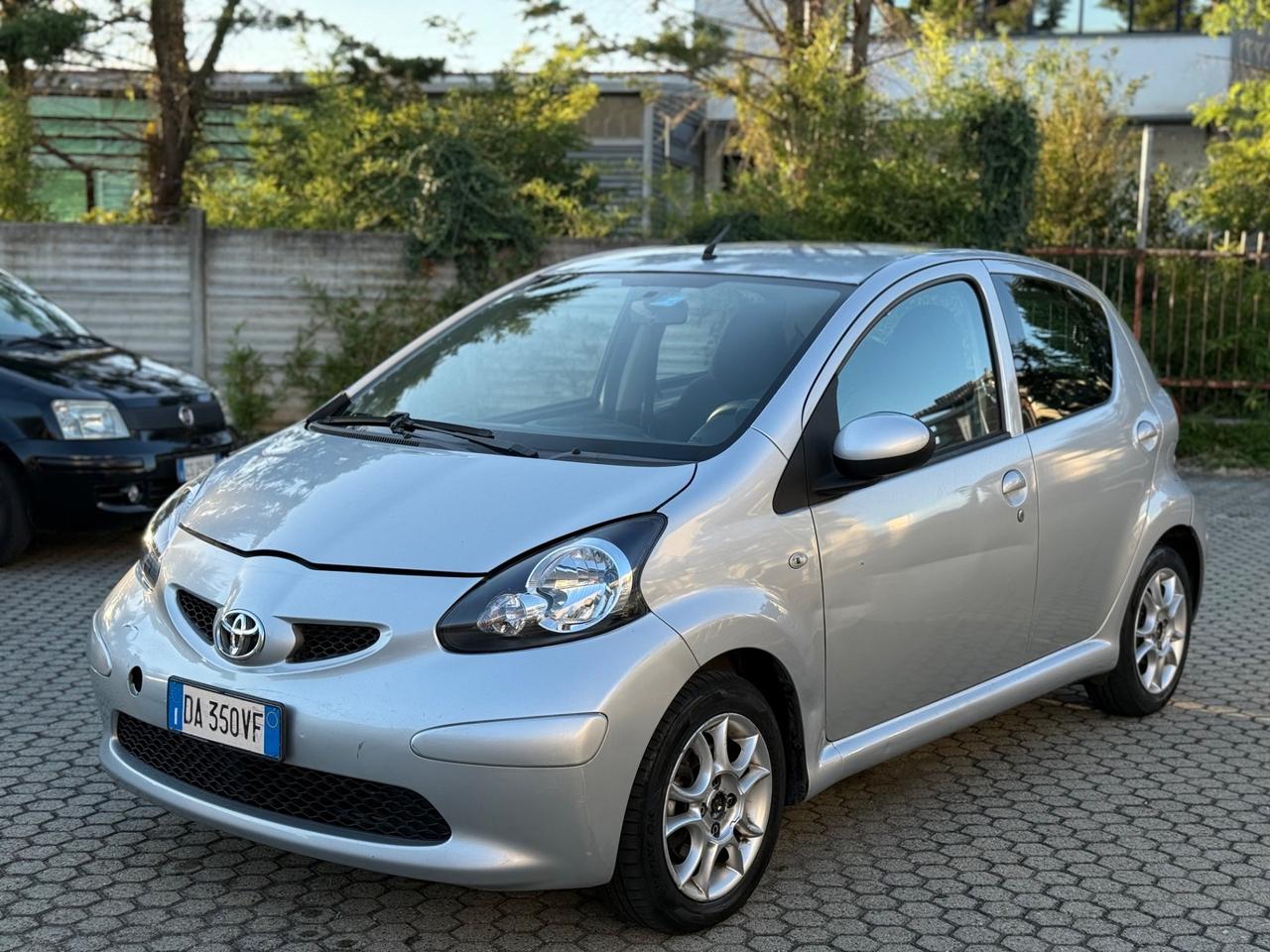Toyota Aygo 1.0 12V VVT-i 5 porte