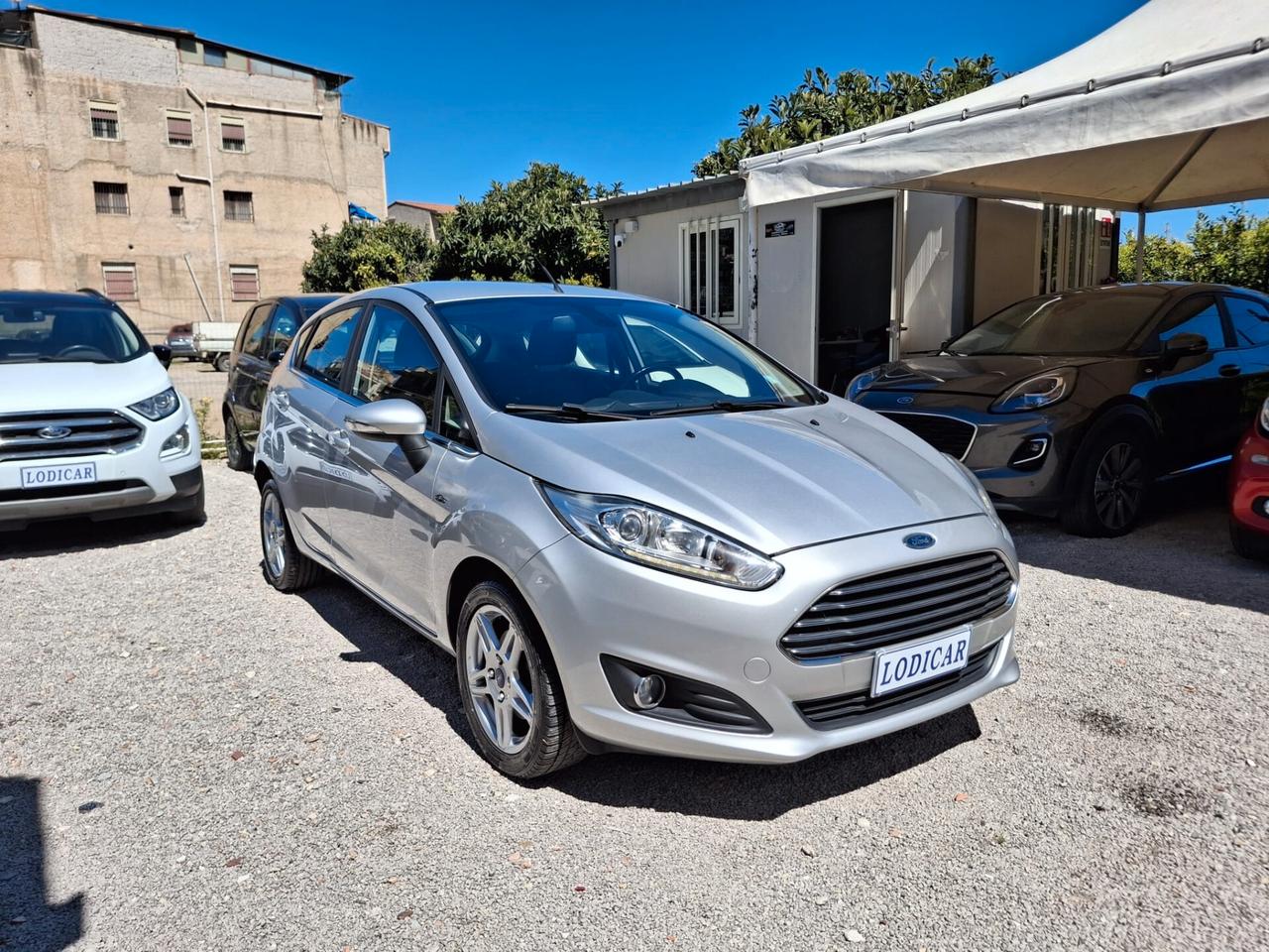 Ford Fiesta 1.5 TDCi 75CV 5 porte Titanium