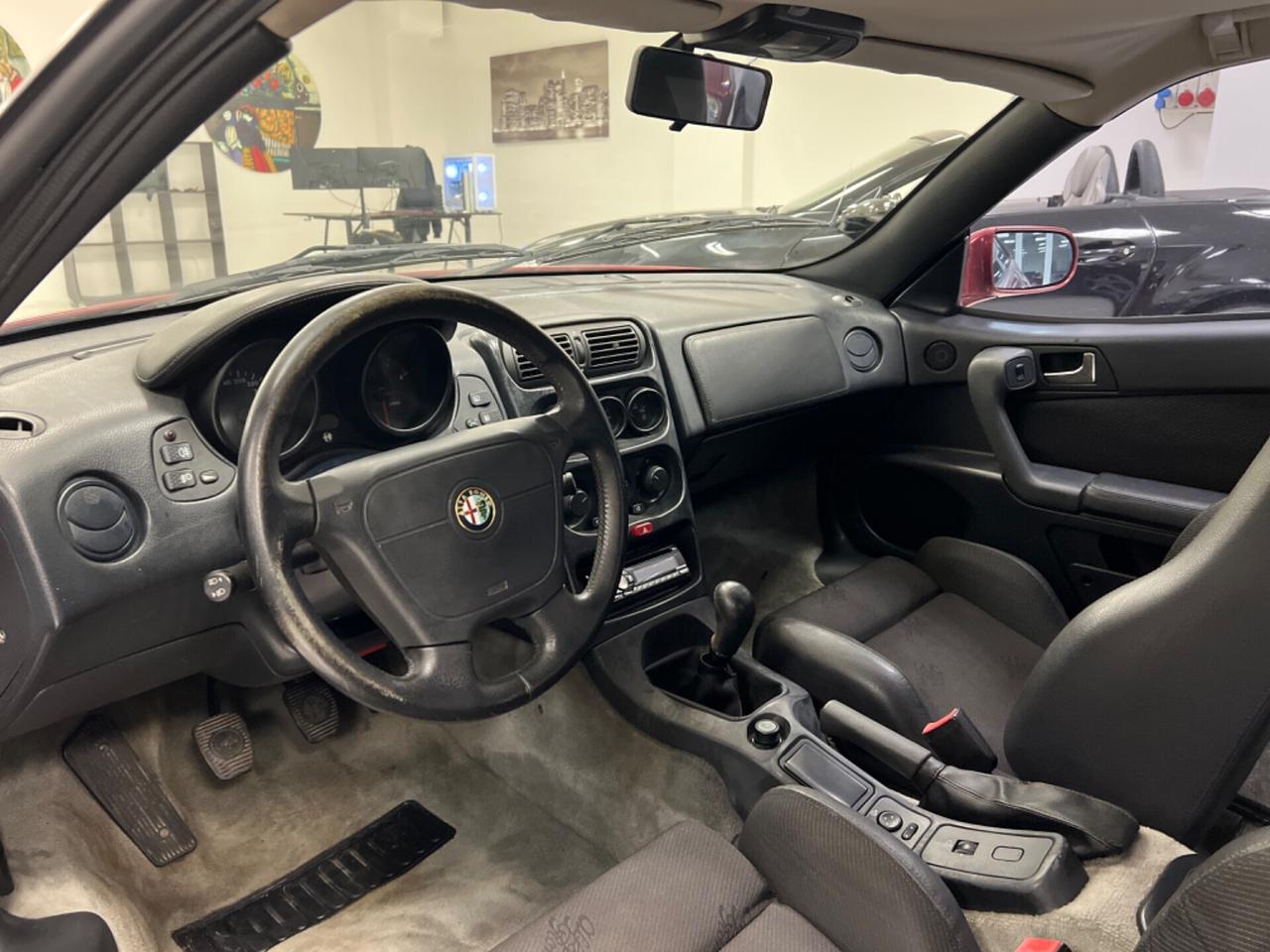 Alfa Romeo GTV 2.0i 16V Twin Spark cat