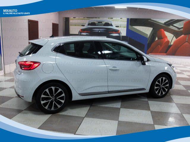 RENAULT Clio 1.6 eTech Hybrid 140cv Intens AUT EU6