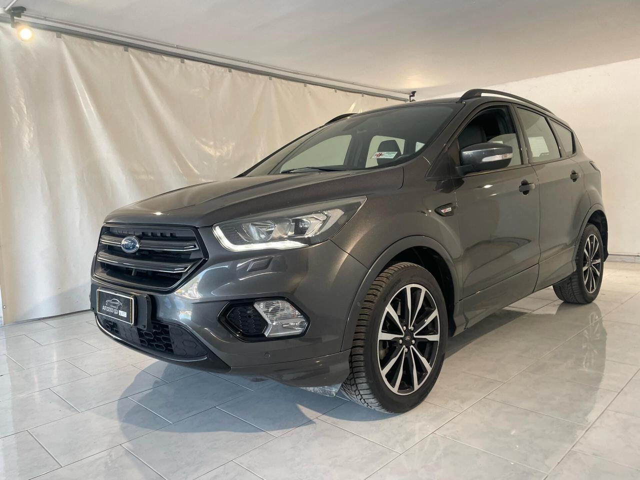 Ford Kuga 2.0 TDCI 150 CV S&S 4WD Powershift ST-Line