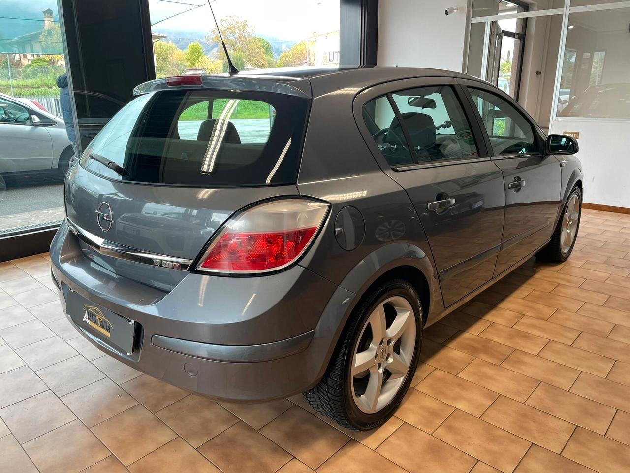 Opel Astra 1.7 cdti Cosmo 101cv