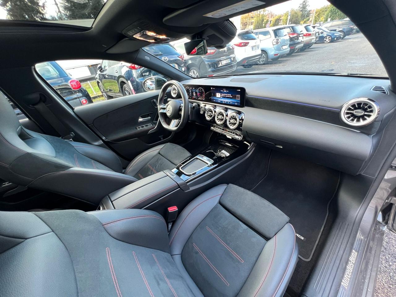 Mercedes-benz A 180 d Automatic AMG Line Premium Plus