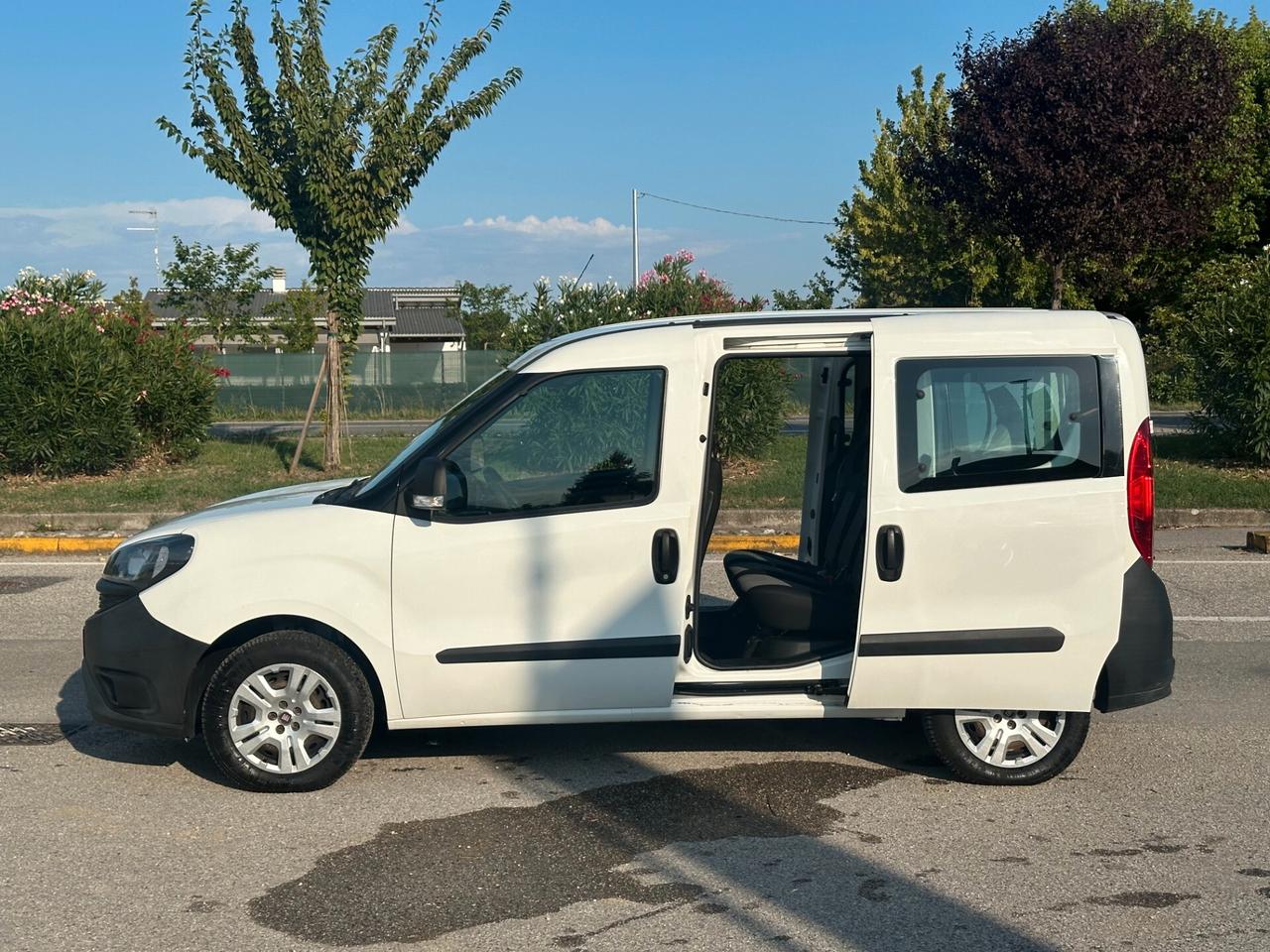 Fiat Doblo AUTOCARRO 5 POSTI N1 1.3-95CV Euro 6