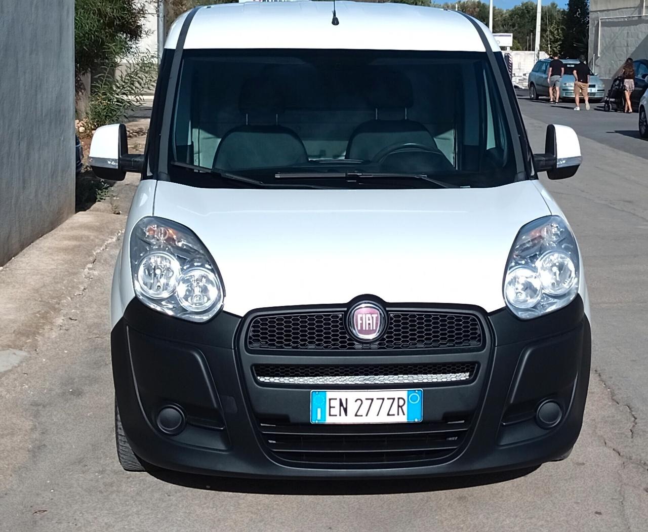 Fiat Doblò 1.6 MJT (GANCIO TRAINO)