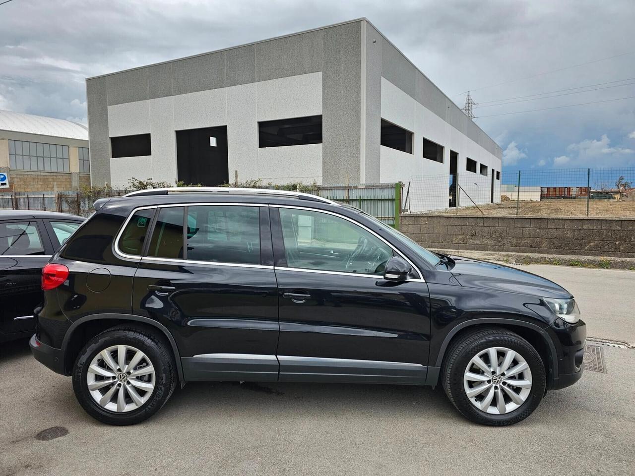Volkswagen Tiguan 2.0 TDI 140 CV Sport & Style BlueMotion Technology