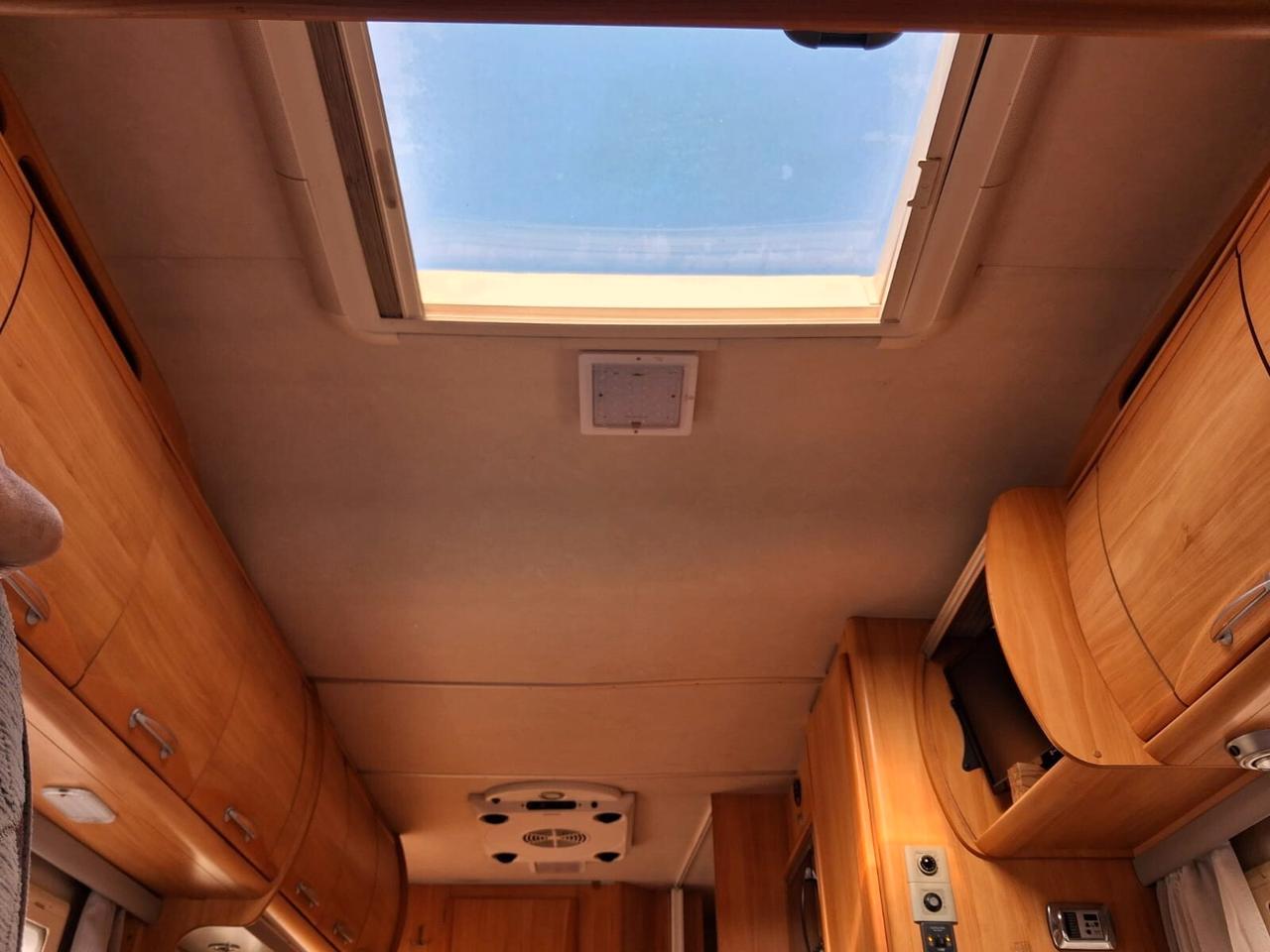 Mercedes-benz Adria mobil