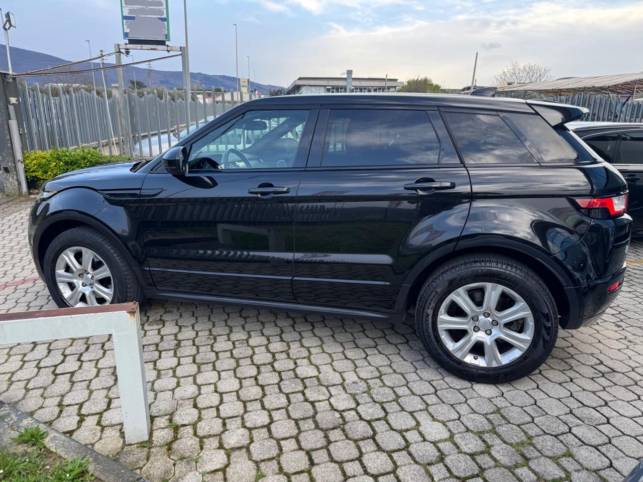 Land Rover Range Evoque 2.0 TD4 150 CV 5p. Business Edition SE