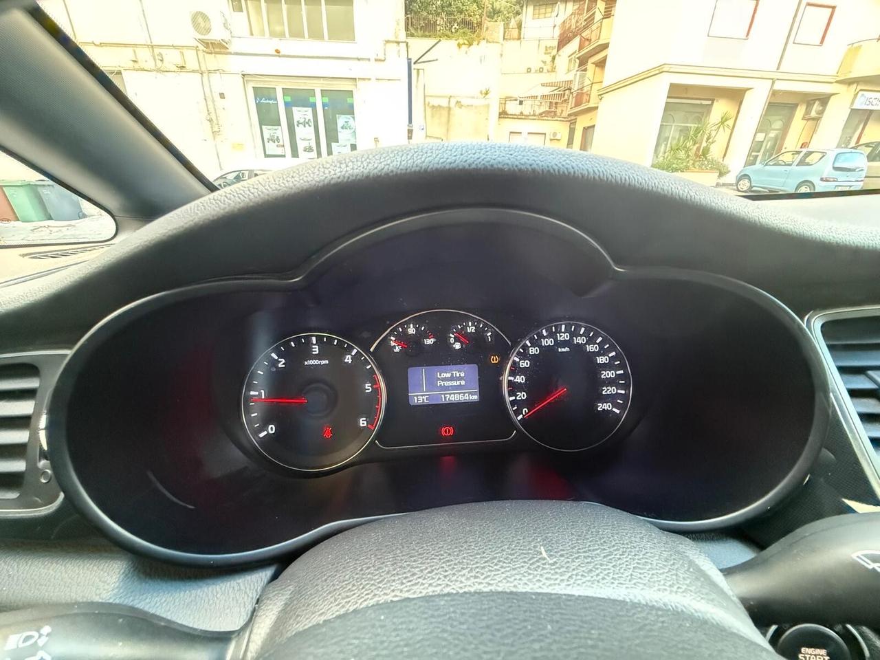 Kia Carens 1.7 CRDi 115 CV Class