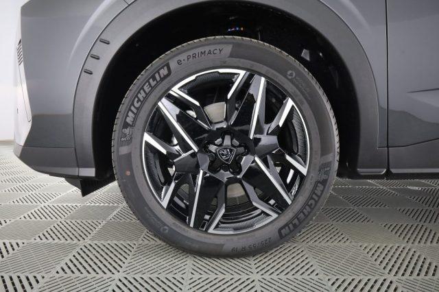 PEUGEOT 5008 3ª serie Hybrid 145 e-DCS6 GT
