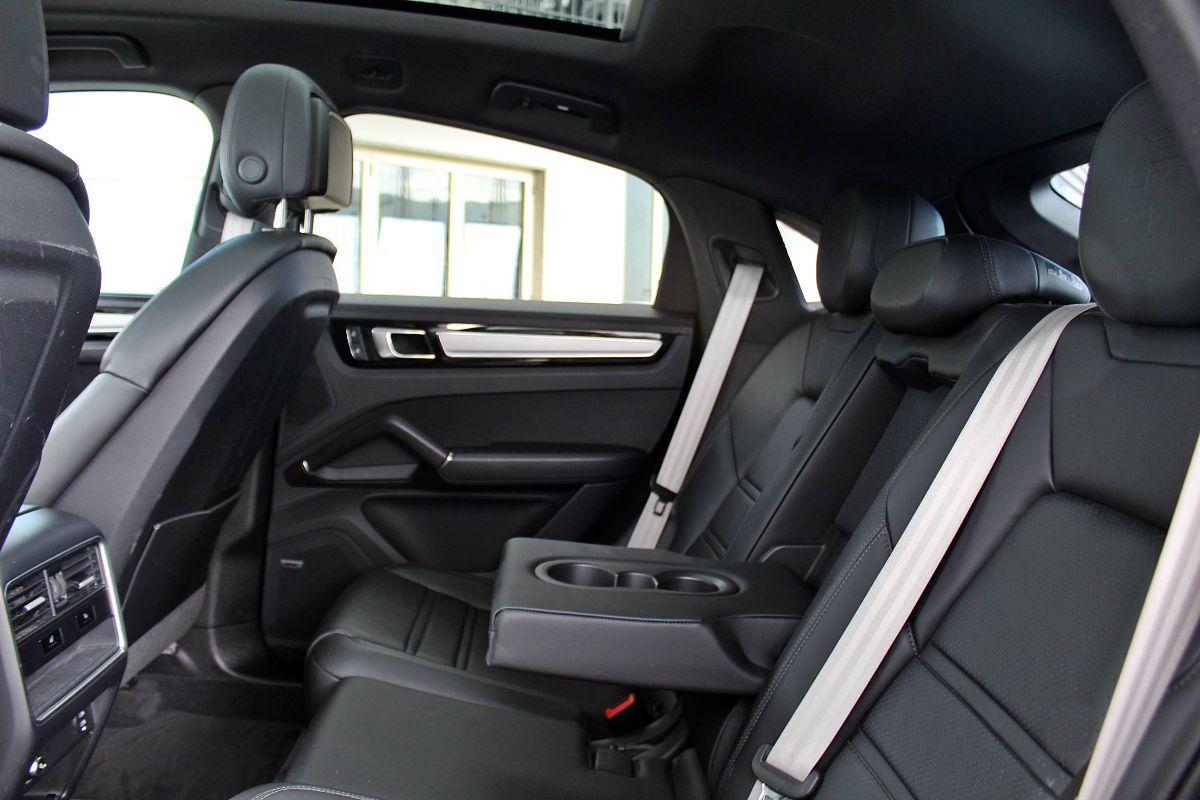 PORSCHE - Cayenne Coupe' - 3.0 V6 Platinum Edition