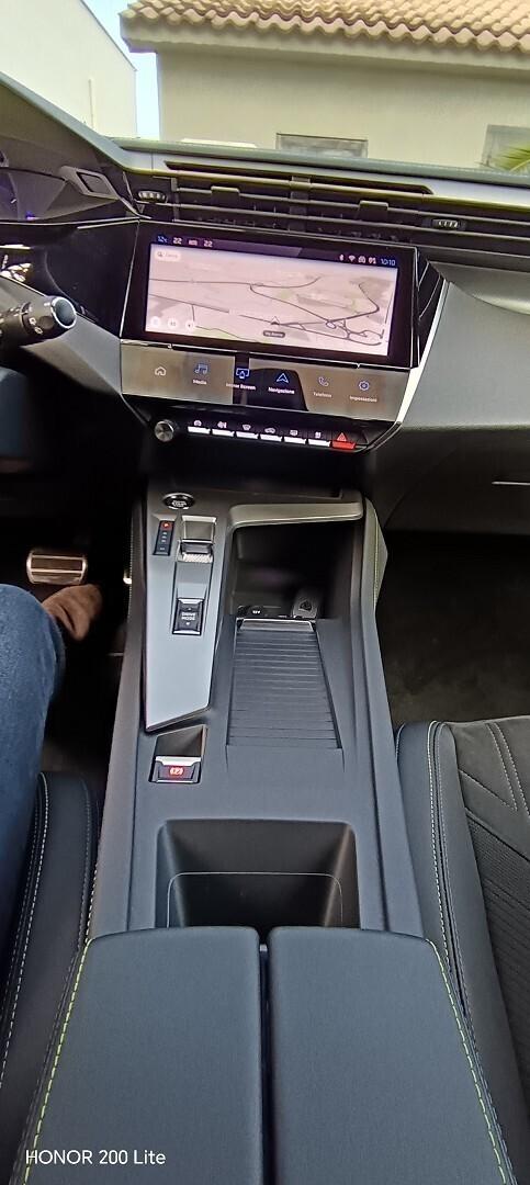 Peugeot 308 1.2 puretech t GT s&s 130cv eat8