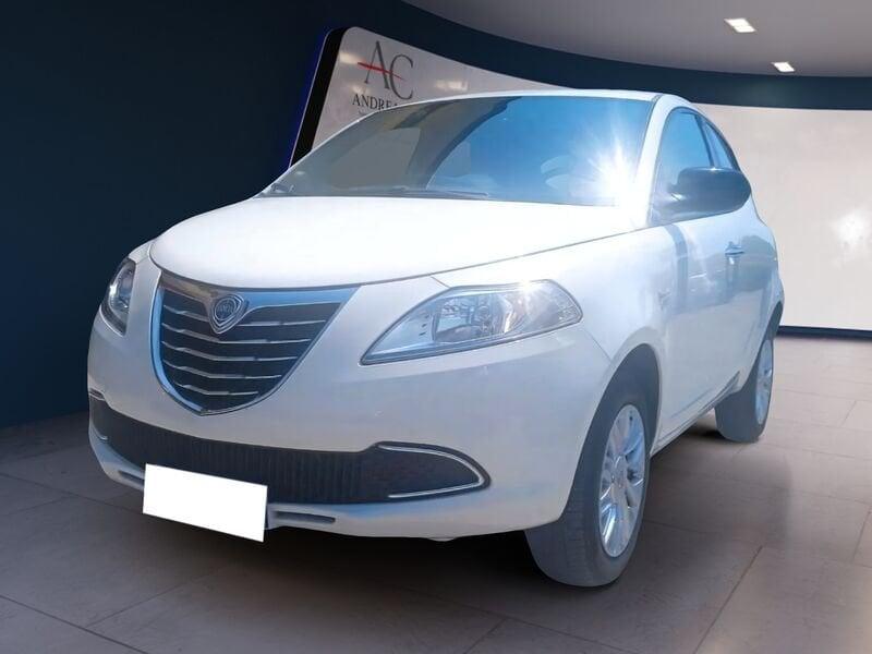 Lancia Ypsilon Ypsilon 0.9 t.air Gold s/CL ecochic metano 80cv E6