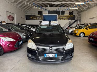 Opel Astra 1.7 CDTI 101CV 5 porte Cosmo
