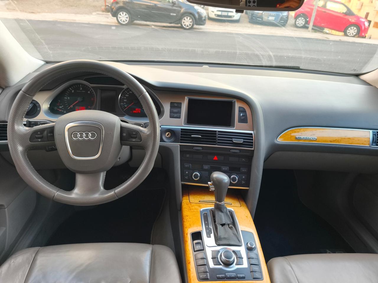 Audi A6 Avant 3.0 V6 TDI quattro Tiptronic