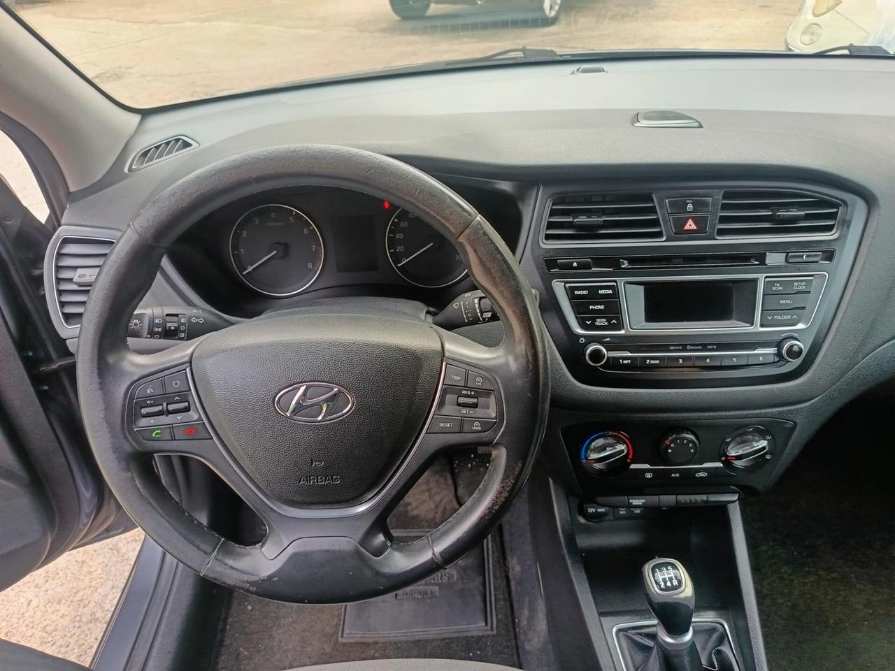 Hyundai i20 1.2 84 CV 5 porte Econext Comfort