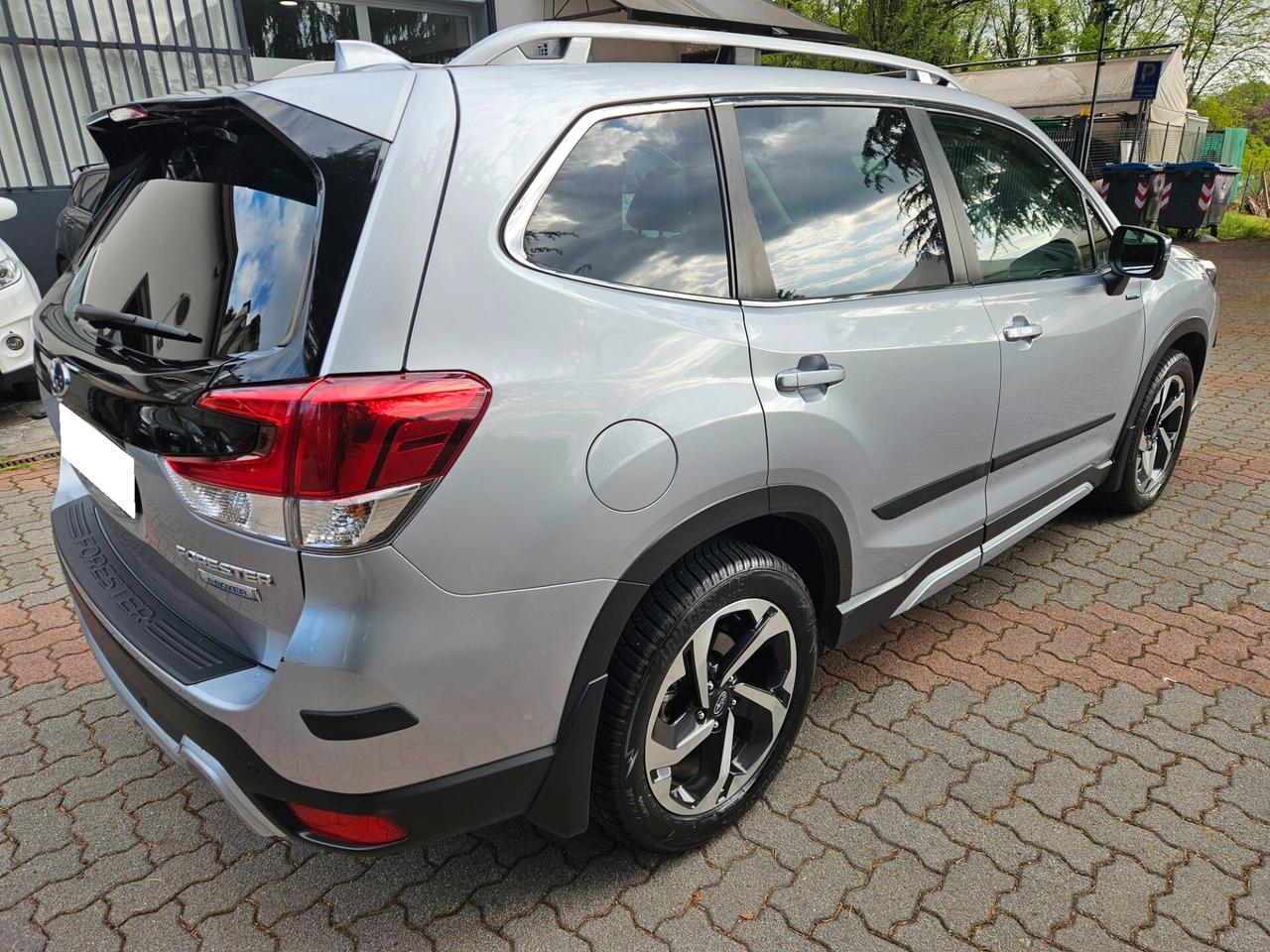 Subaru Forester 2.0 e-Boxer MHEV CVT Lineartronic PREMIUM - FULL -TETTO