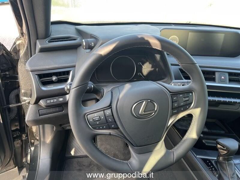 Lexus UX UX250H 2.0H ECVT EXE MY22 2WD