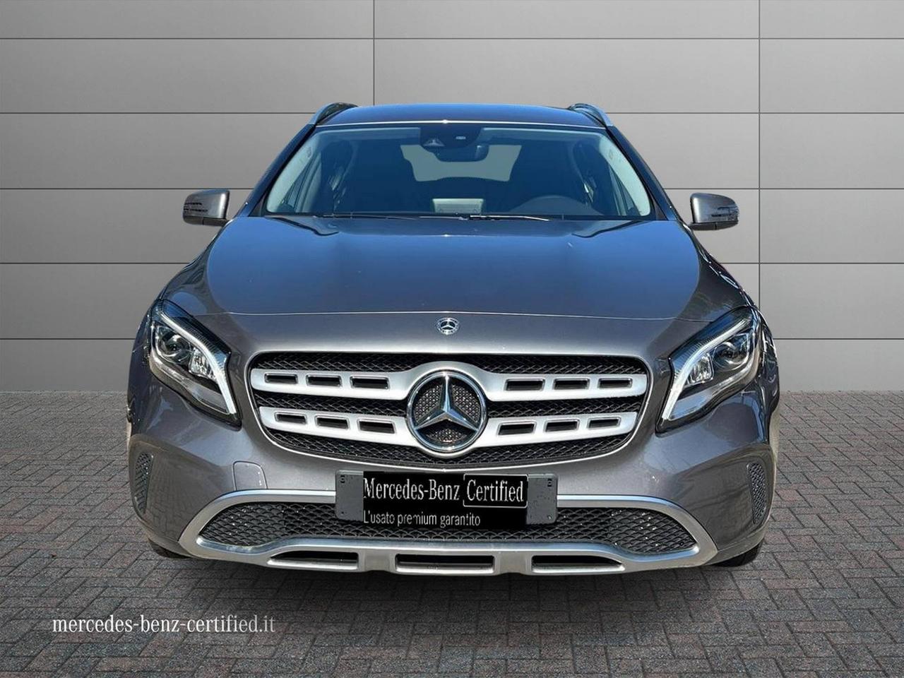 Mercedes-Benz GLA 180 Sport auto