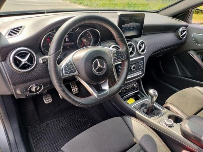 Mercedes-Benz Classe A A 200 d Premium