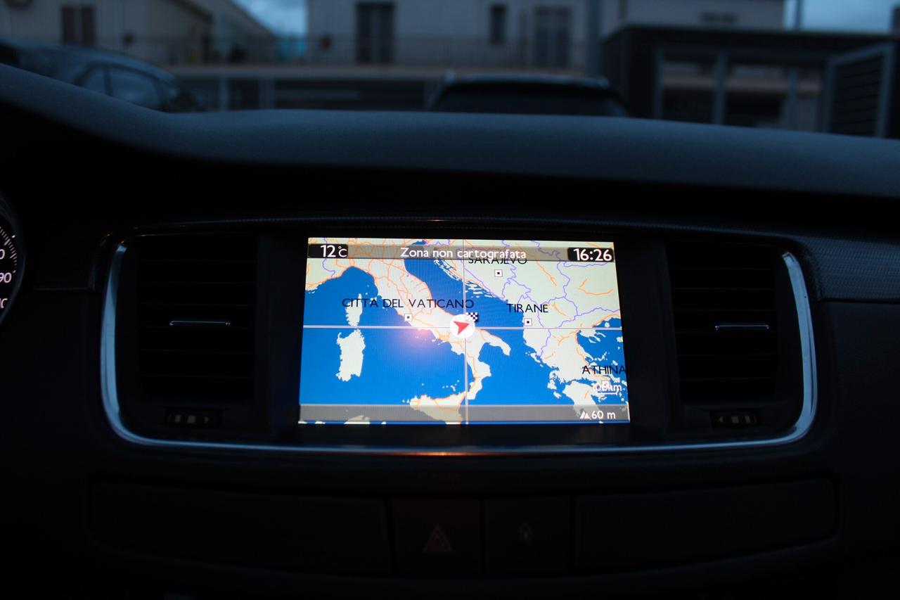 Peugeot 508 2.0 HDi 140CV SW Ciel Active