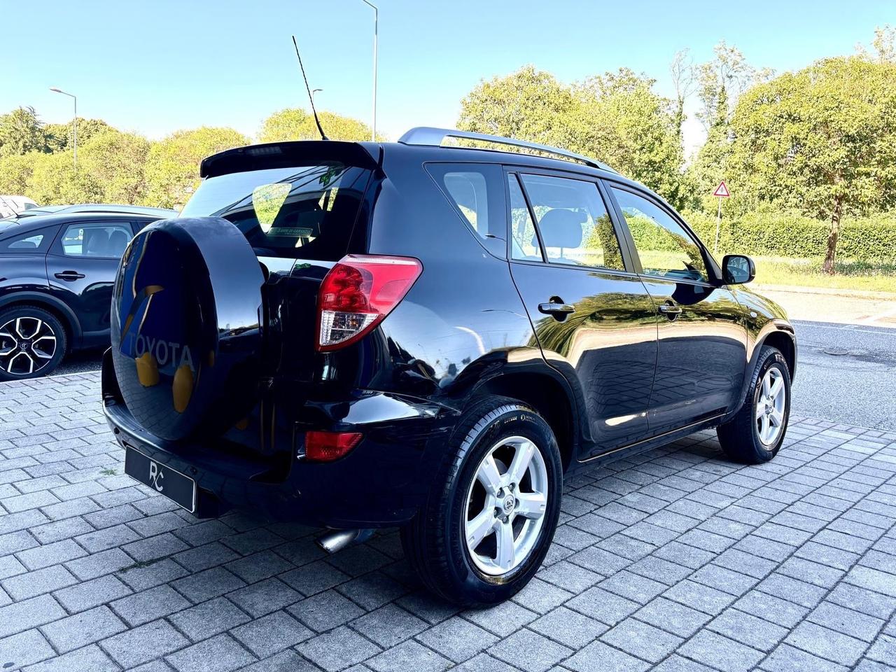 Toyota RAV 4 RAV4 2.2 D-4D 136 CV