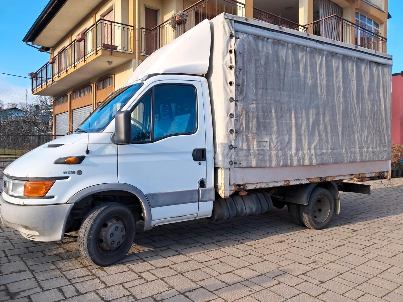 IVECO DAILY