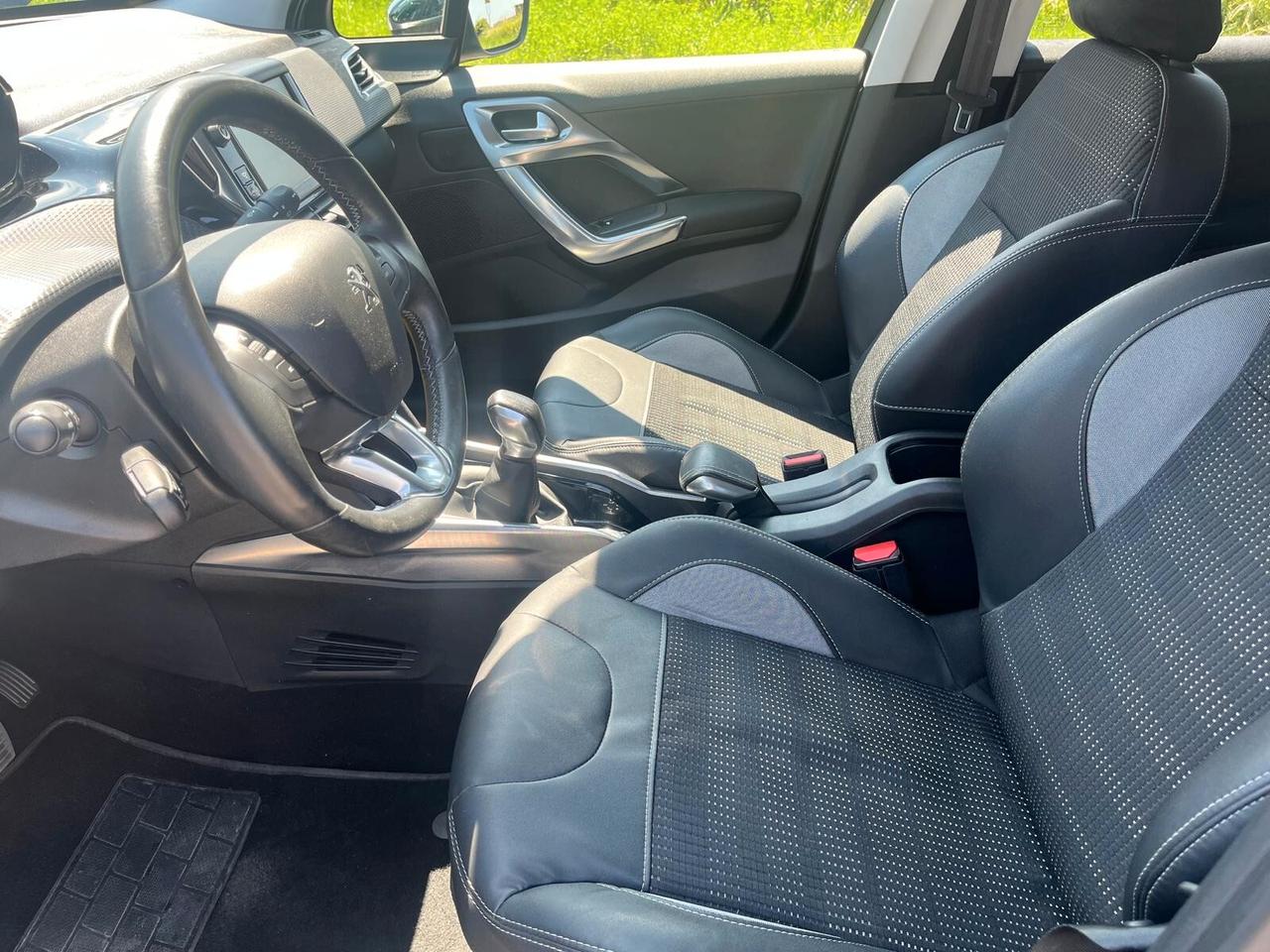 Peugeot 2008 1.6 e-HDi 92 CV Stop&Start Allure